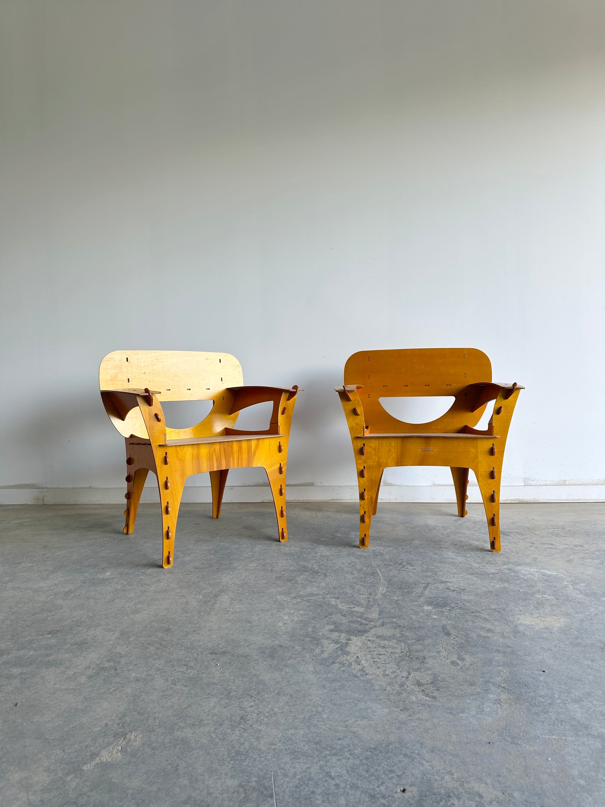 Sculptural plywood Puzzle chair by David Kawecki – Alvar Home